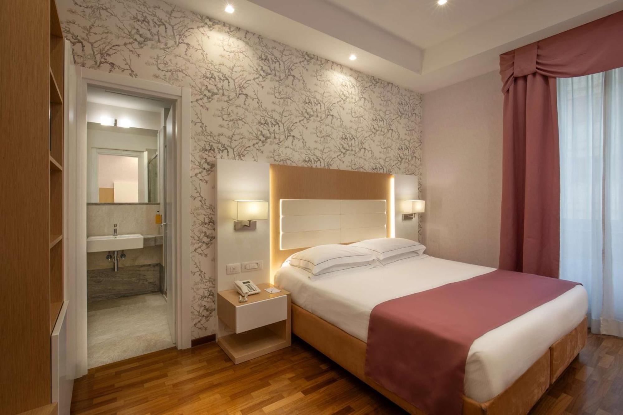Hotel Diana Roof Garden Roma Esterno foto