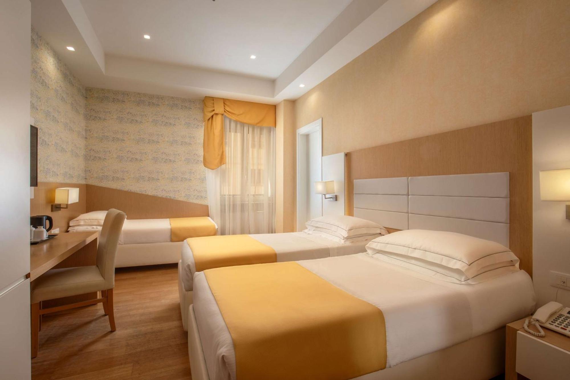 Hotel Diana Roof Garden Roma Esterno foto